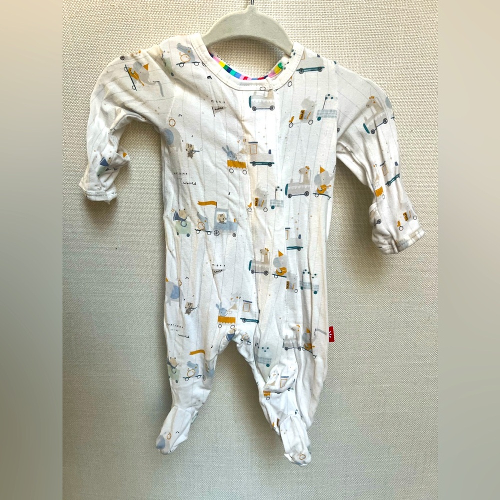 Magnetic Me Animal Train Footie Pajamas Size Preemie
